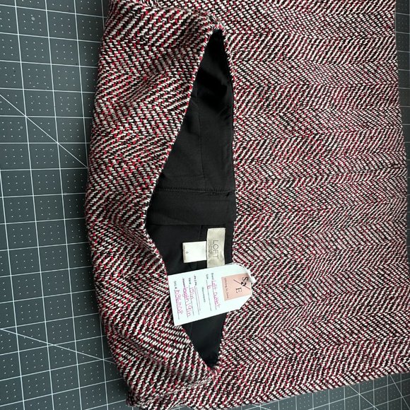 ANN TAYLOR LOFT black Gray Red Wool Blend Herringbone Tweed A-line Mini Skirt 6 - Picture 5 of 5